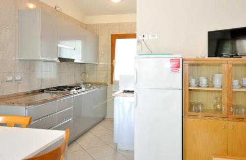 Bibione Lido del Sole Apartment | Apartment Villaggio Delfino-2 by Interhome