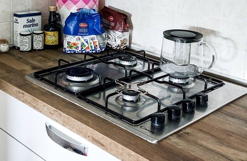 Sud-Est Apartment | Apartment with front-back garden, garage just a few minutes from the centre
