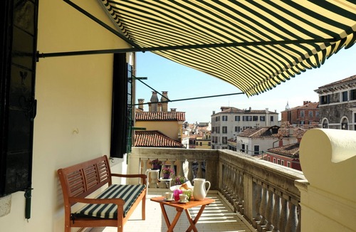 Santa Croce Apartment | Apartment with terraces in Venice