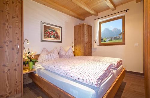 Kastelruth Apartment | Apartments Cornelia