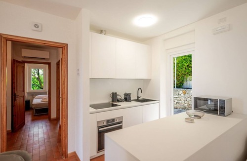 Albisano Apartment | ApartmentsGarda - Albisano Sky House