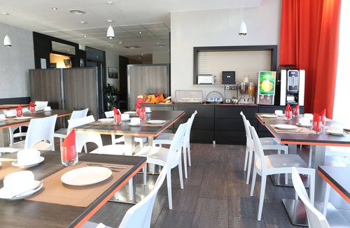 Chevilly-Larue Condo | Appart Moderne Près de l'Aéroport & Paris av/Wifi!