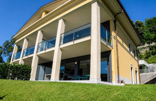 Ghiffa Apartment | Appartamento Cicci Bello by Lago Reisen
