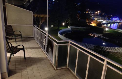 Marone Apartment | Appartamento Nelly - per 4 persone - Caray Park - Sale Marasino - Lago d'Iseo