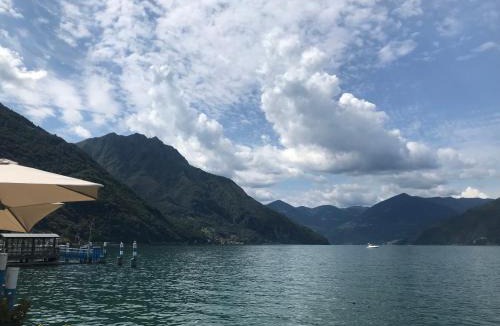 Marone Apartment | Appartamento Nelly - per 4 persone - Caray Park - Sale Marasino - Lago d'Iseo