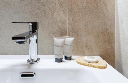 Isolaccia Apartment | Appartamento Petit Flower