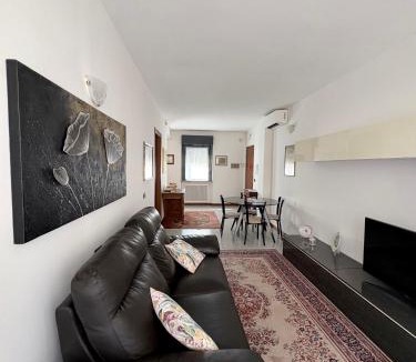 Albate Apartment | Appartamento Relax in Como Sole