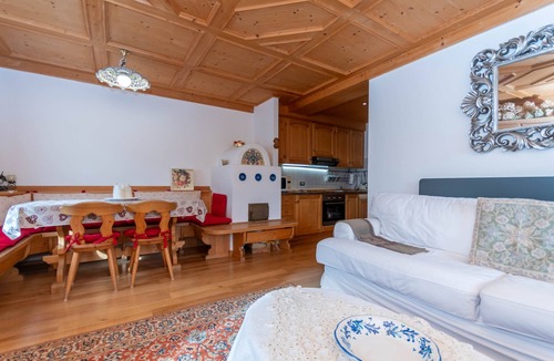 Pie Falcade Apartment | Appartamento Sandra