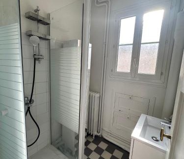 Saint-Mande Apartment | Appartement 2 pièces lumineux