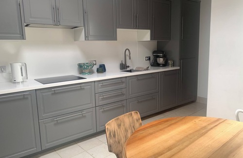 Croulebarbe Apartment | Appartement Deux Pièces de 50m2 Avec Cour, Boulevard de Port Royal 13e/limite5e