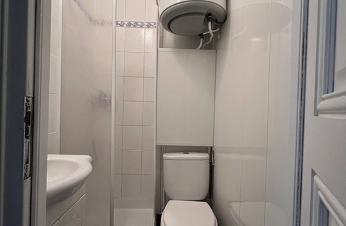Croulebarbe Apartment | Appartement Deux Pièces de 50m2 Avec Cour, Boulevard de Port Royal 13e/limite5e