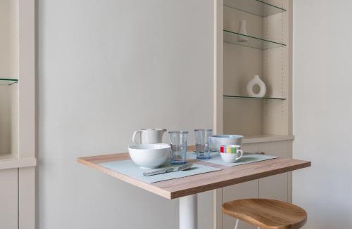 Quartier de Rochechouart Apartment | Appartement Hermosa - Welkeys