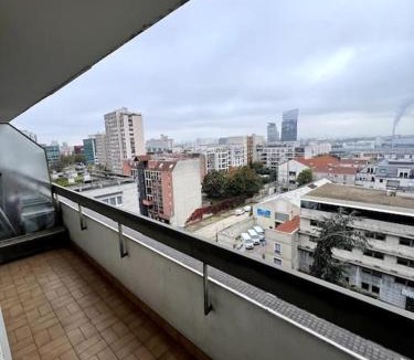 Petit-Ivry Apartment | Appartement spacieux à 5 min de Paris