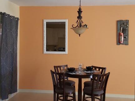 Beverly Hills Apartment | Apt 12, Executive Suites JA - Palms