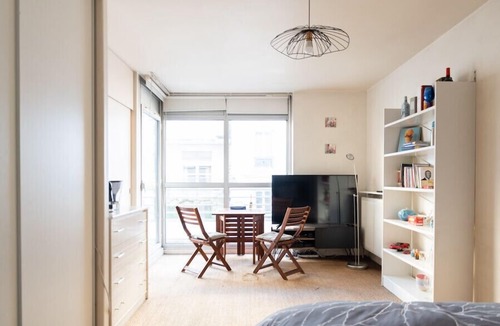 Plaisance Apartment | Apt with BALCONY near ALESIA
