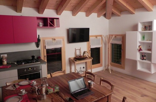 Col San Martino Apartment | At Meri's, ROOM NR. 2, tourist rental 026026-LOC-00004