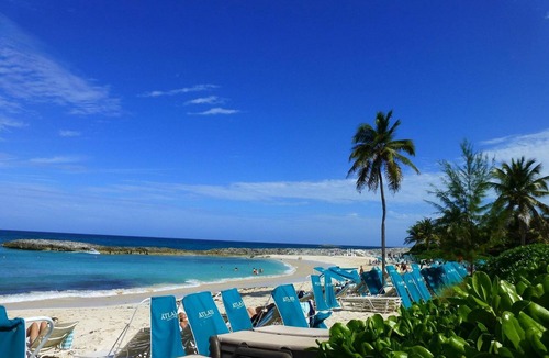 Paradise Island Condo | Atlantis Large Condo Great Price