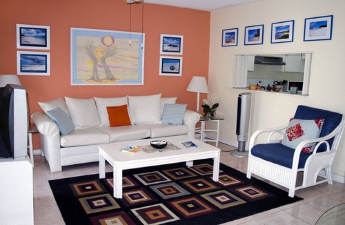 Williams Town Apartment | Attractive and Affordable Garden Apartment very close to Beach, shops, amenities