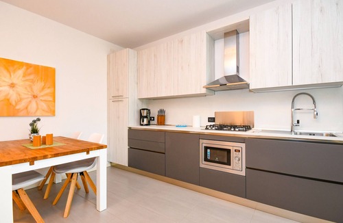 San Benedetto di Lugana Apartment | Aurora Home