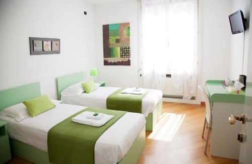 Milano 3 Bed & Breakfast | B&B Botton D'Oro Basiglio