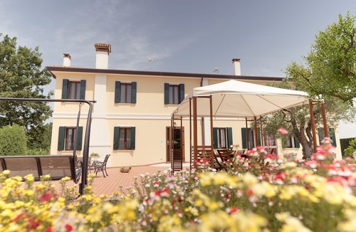 Bellombra Hotel | B&B Corte Burchio