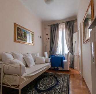 Ferrara Historic Centre House | B&B Le Campane