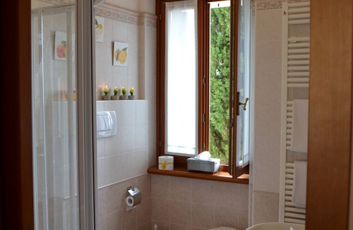 Fumane Bed & Breakfast | B&B Le Corone