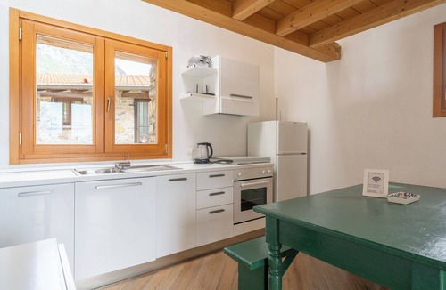 Sala Comacina House | Baita Mariett - Two Bedroom House, Sleeps 6