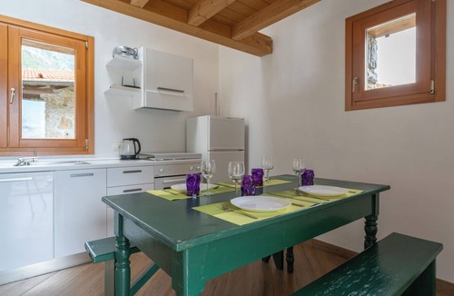 Sala Comacina House | Baita Mariett - Two Bedroom House, Sleeps 6