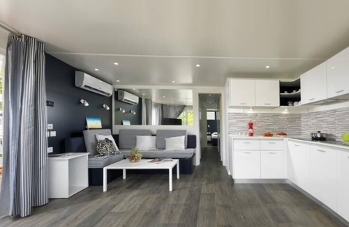 Scardovari House | Barricata Holiday Village Mobilehome Saturno 3XL für 9 Personen