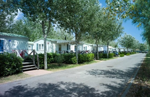 Scardovari House | Barricata Holiday Village Mobilehome Saturno 3XL für 9 Personen
