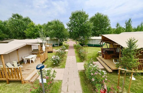 Porto Tolle Apartment | Barricata Holiday Village Lodge Tent Deluxe für 5 Personen