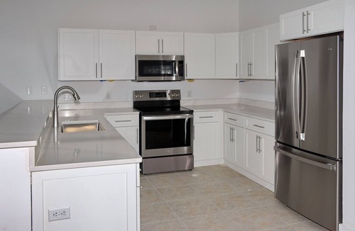 Treasure Cay Resort | Beachfront 4 Bedroom - The Price is Right