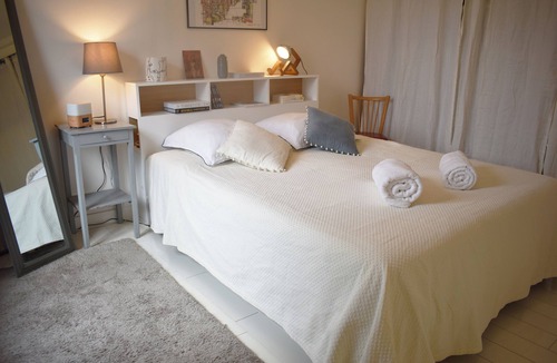 Montparnasse Apartment | Beautiful 1 Bedroom Near Montparnasse Market