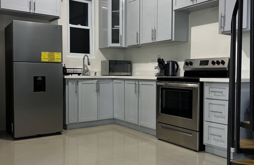 Havendale Apartment | Beautiful 2 bedroom apartment centrally located, very quiet & peaceful.