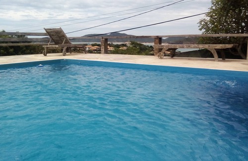 Ferradurinha House | BEAUTIFUL 3-bedroom house, 2 of which are suites, with fantastic sea views!