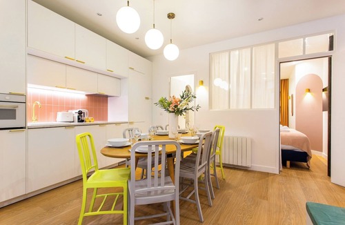 Quartier de Rochechouart Apartment | Beautiful apartment - 4BR/10P - Rue des Martyrs
