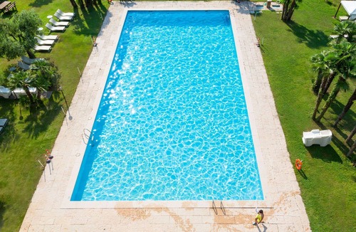 Riva del Garda Apartment | Beautiful apartment for 4 people with WIFI, pool, TV and balcony
