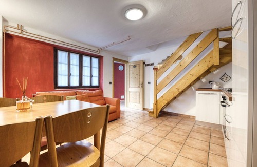 Macugnaga Apartment | Beautiful apartment for 2 guests with TV, balcony, pets allowed and panoramic view