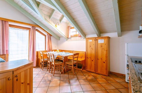 Fontanazzo Apartment | Beautiful apartment for 6 guests with WIFI, TV and balcony