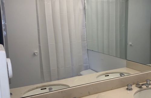 Sutton Place Apartment | Beautiful Bright High Floor Sparkling Modern Studio Apartment