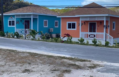 North Palmetto Point Cottage | Beautiful 1BR cottage in North Palmetto Point w/A/C, Wi-Fi, washer & dryer