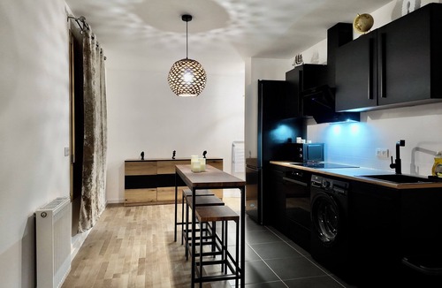 Rungis Apartment | Beautiful, chic and cosy apartment