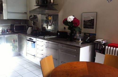 Montparnasse House | Beautiful, family friendly & Quiet House Near Luxembourg Gardens