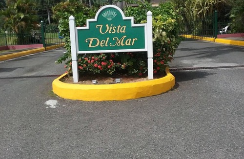 Mammee Bay House | Beautiful Gated Community Vacation Home, Close to all Tourist Attractions