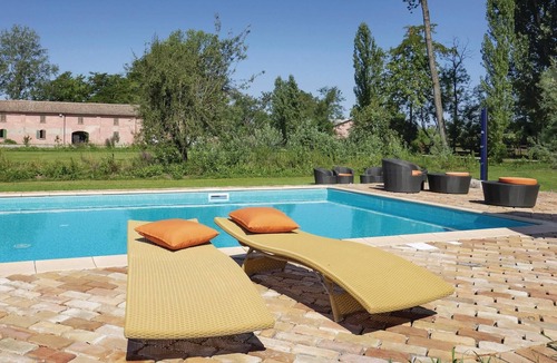 Taglio di Po House | Beautiful home in Taglio di Po RO