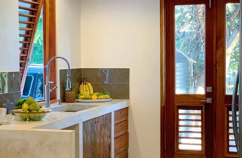 Treasure Beach Villa | Beautiful Kotch Luxury villa