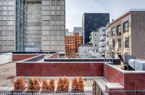 Bowery Apartment | Beautiful LES 1BR w/Elevator & W/D, nr Green Space, by Blueground