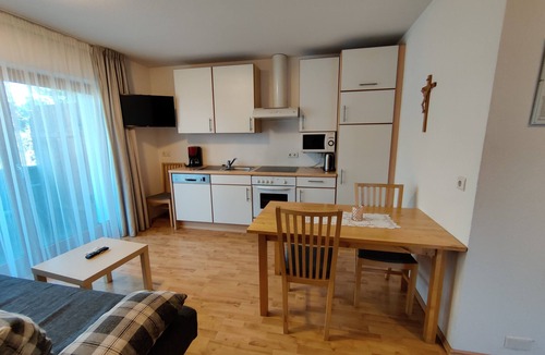 Naz Bed & Breakfast | Beautiful Residence Klementhof with garden and a seasonal outdoor pool