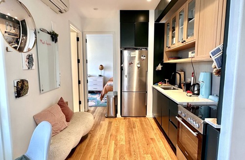 Greenpoint Apartment | Beautiful two bedroom in heart of Greenpoint!